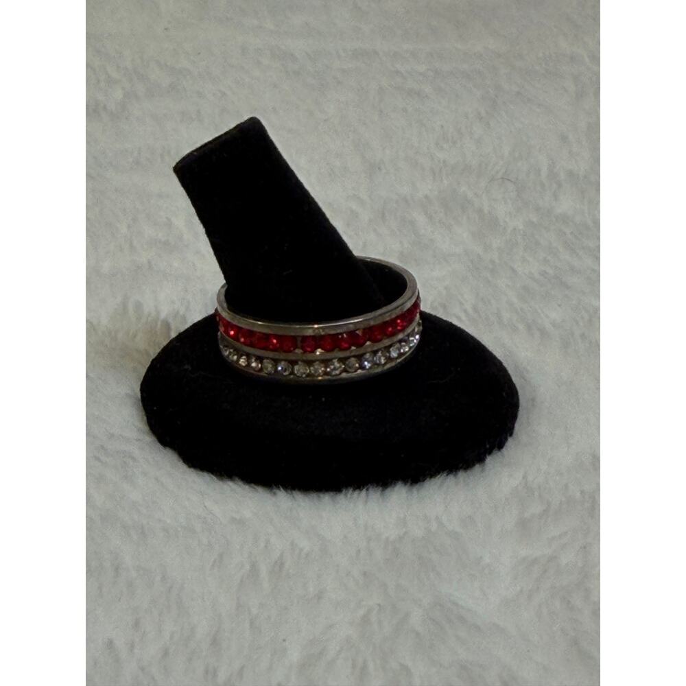 Red + Clear Rhinestone Band – Silver Tone – Size 8 - Picture 3 of 4
